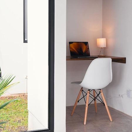 Tamandua Homes El Centro De Увита Екстериор снимка