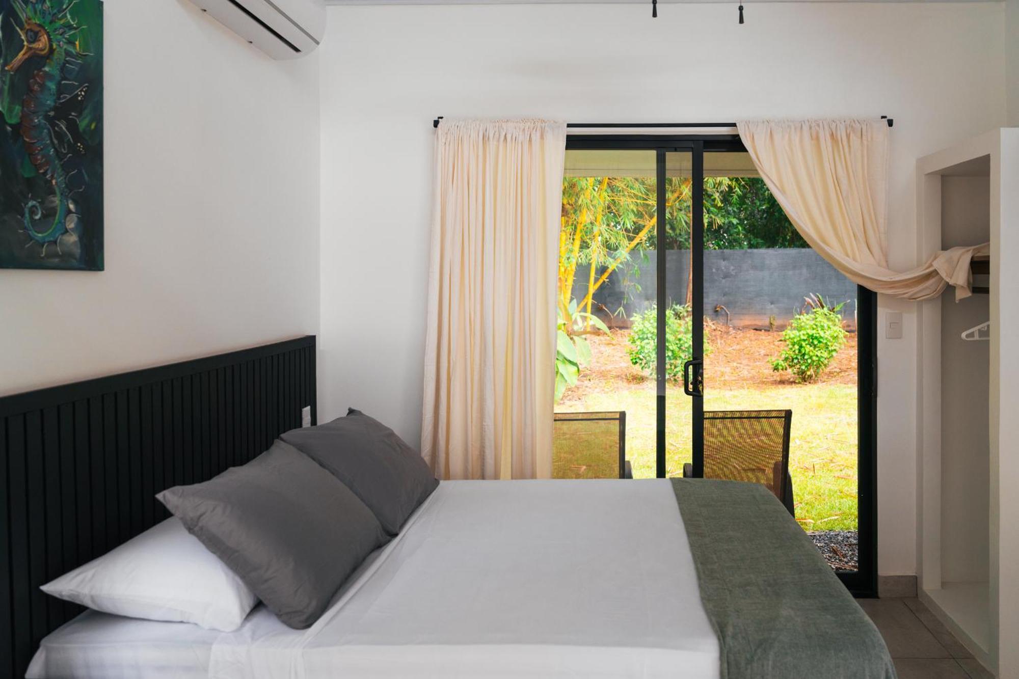 Tamandua Homes El Centro De Увита Екстериор снимка