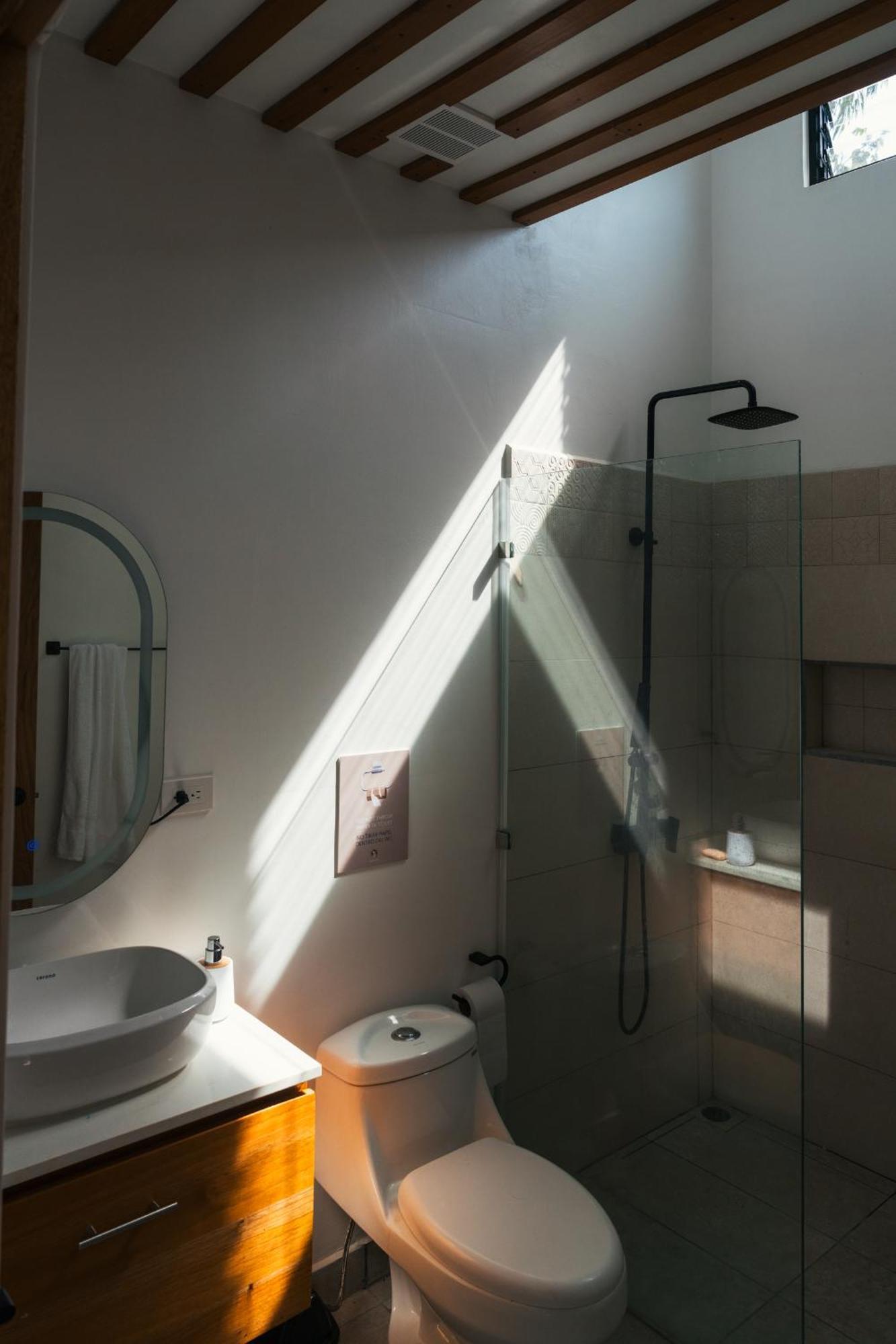 Tamandua Homes El Centro De Увита Екстериор снимка