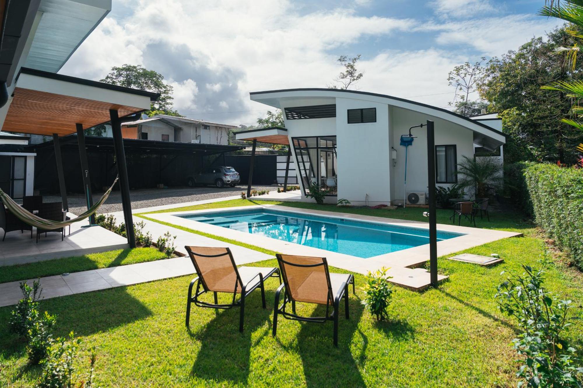 Tamandua Homes El Centro De Увита Екстериор снимка